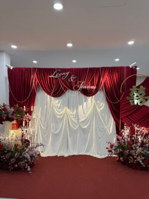 Backdrop Red & White